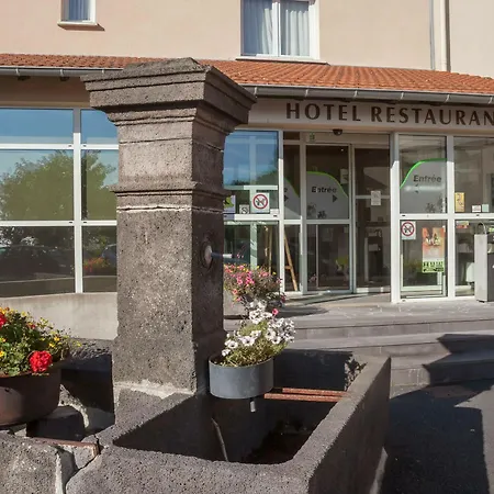 Logis Relais Des Puys 3*